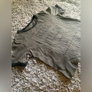 “STILL KILL’N IT” CROPPED TEE